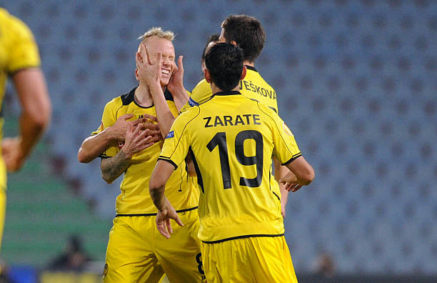 球队防守需 球队防守需