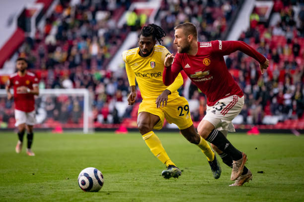 备受尊敬 备受尊敬